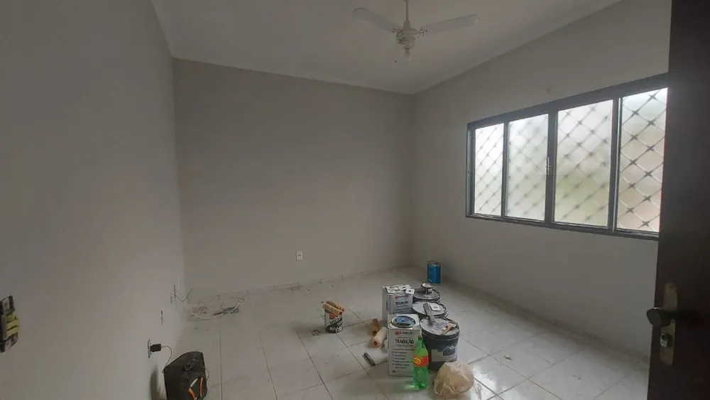 Casa, 4 quartos, 250 m² - Foto 2