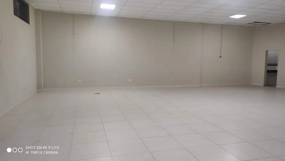 Loja-Salão, 75 m² - Foto 1