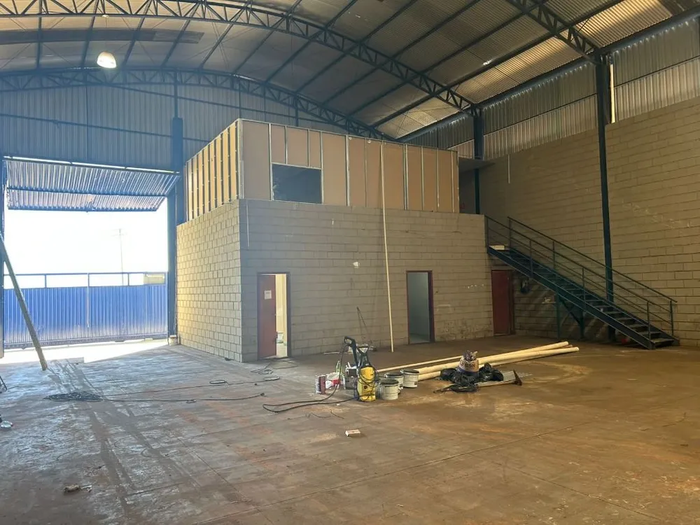 Loja-Salão, 600 m² - Foto 2