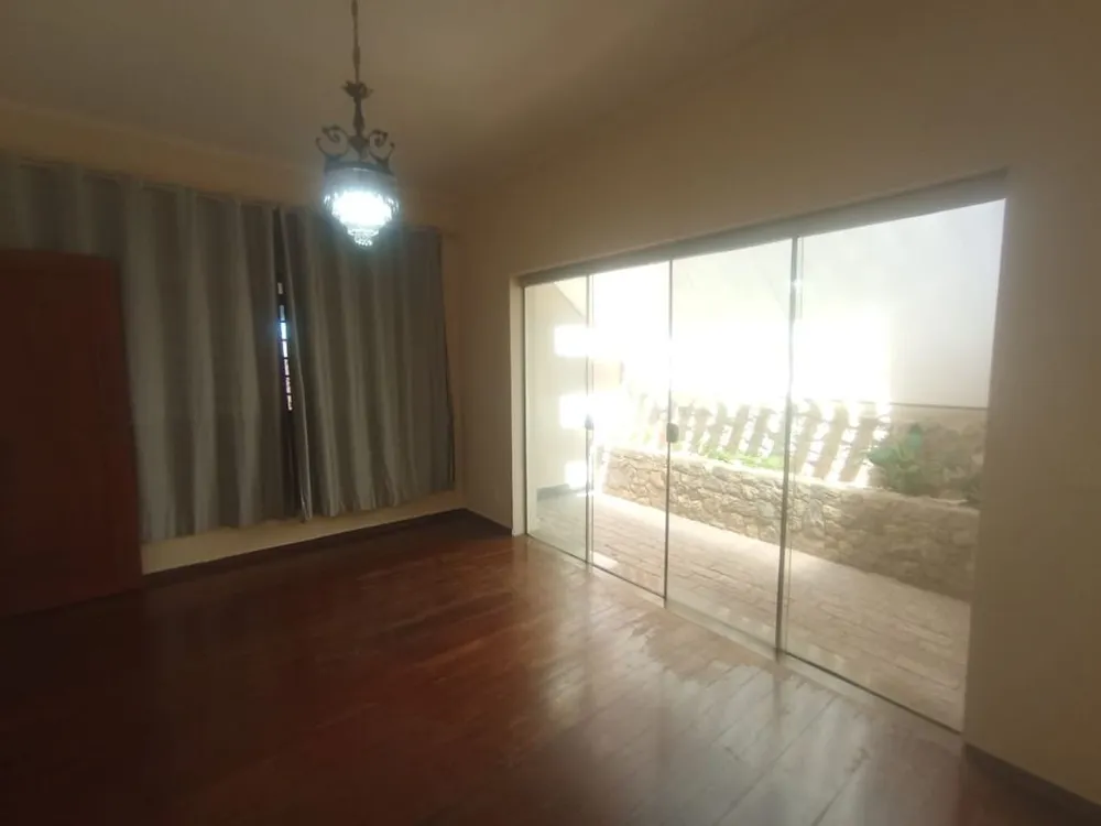 Casa, 5 quartos, 312 m² - Foto 8