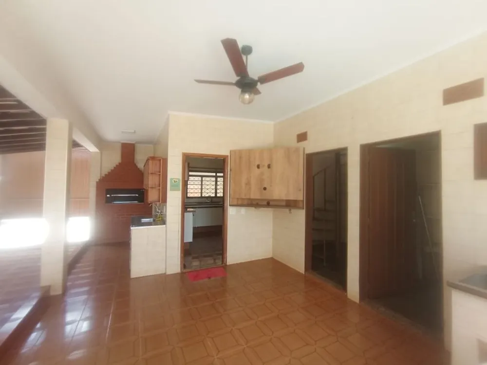 Casa, 5 quartos, 312 m² - Foto 1
