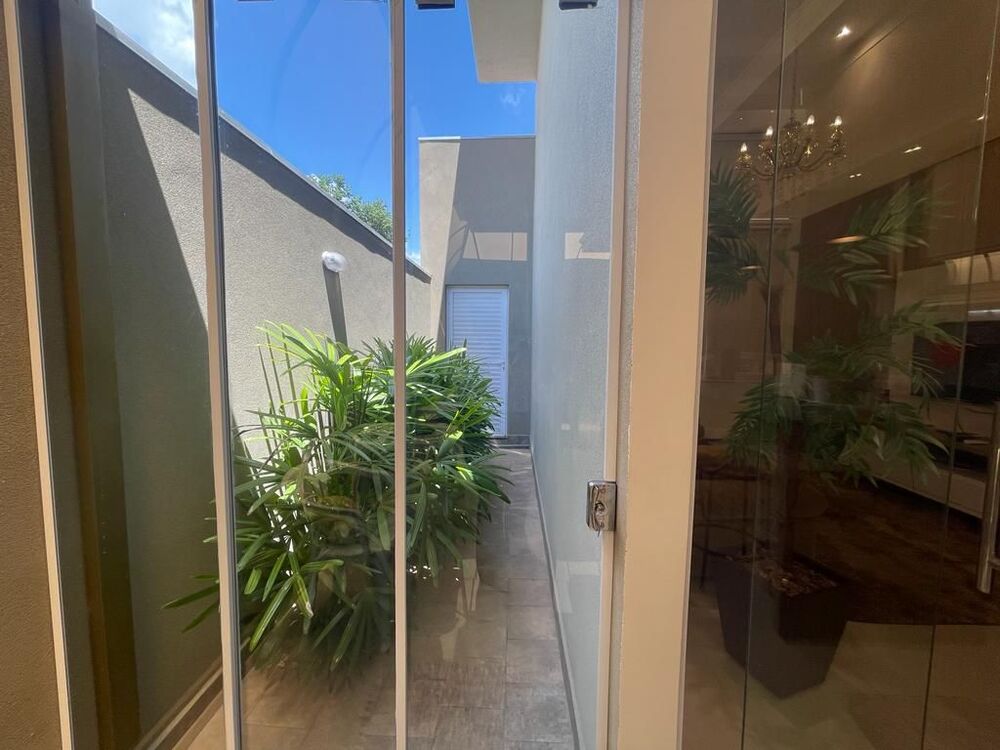 Casa de Condomínio à venda com 3 quartos, 120m² - Foto 2