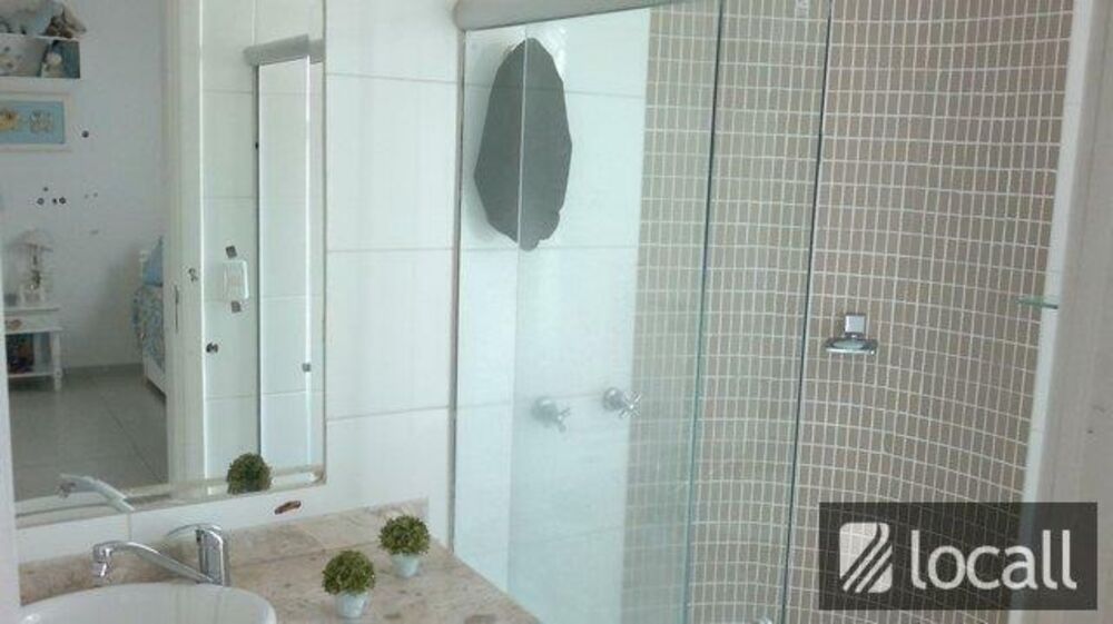 Casa de Condomínio à venda com 4 quartos, 450m² - Foto 1