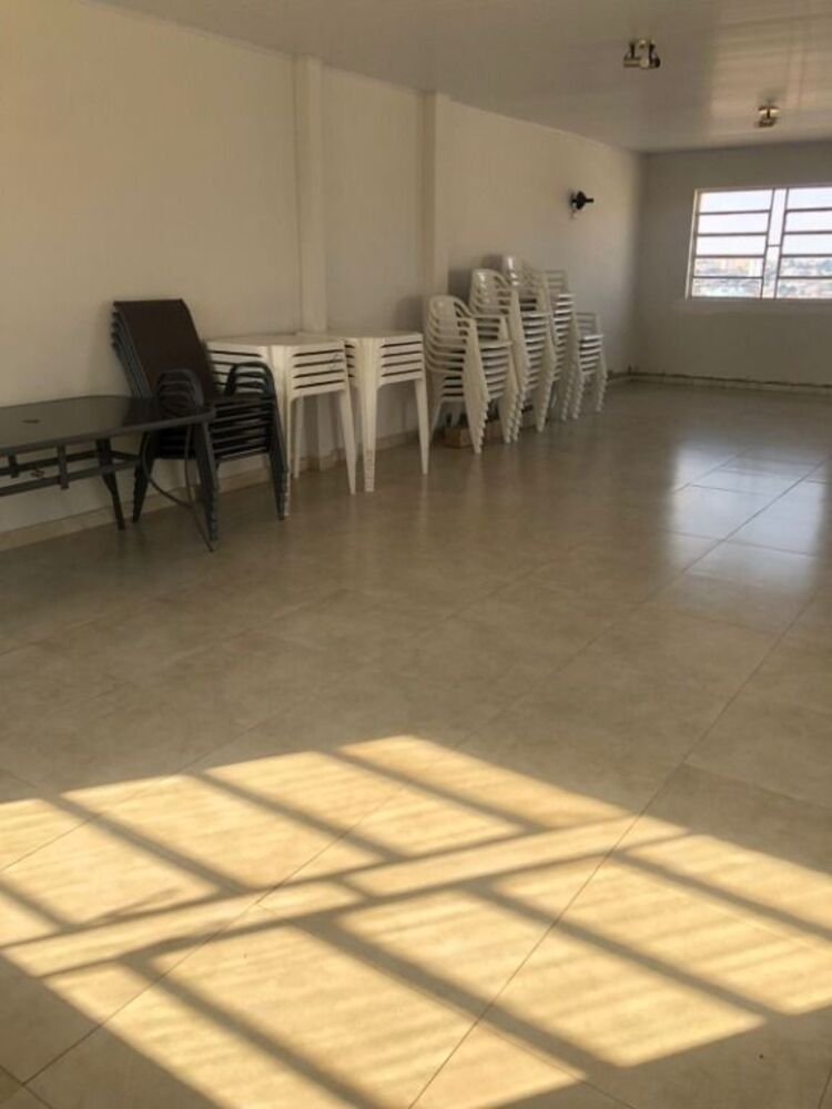 Apartamento à venda com 2 quartos, 82m² - Foto 3