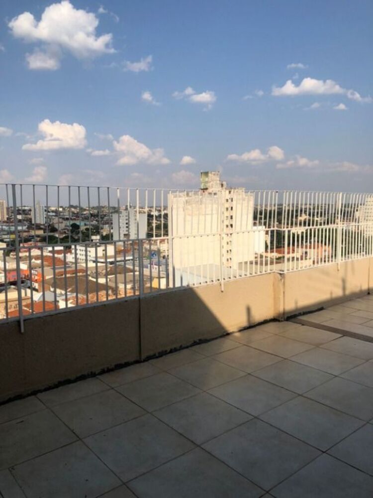 Apartamento à venda com 2 quartos, 82m² - Foto 1