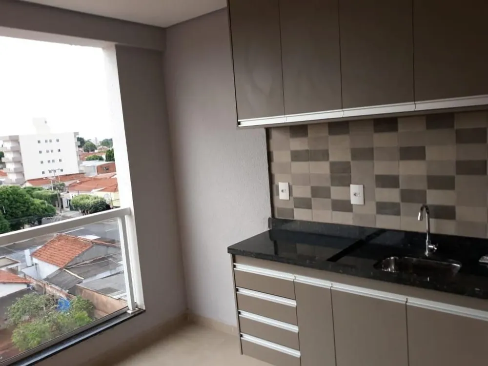Apartamento, 3 quartos, 93 m² - Foto 2
