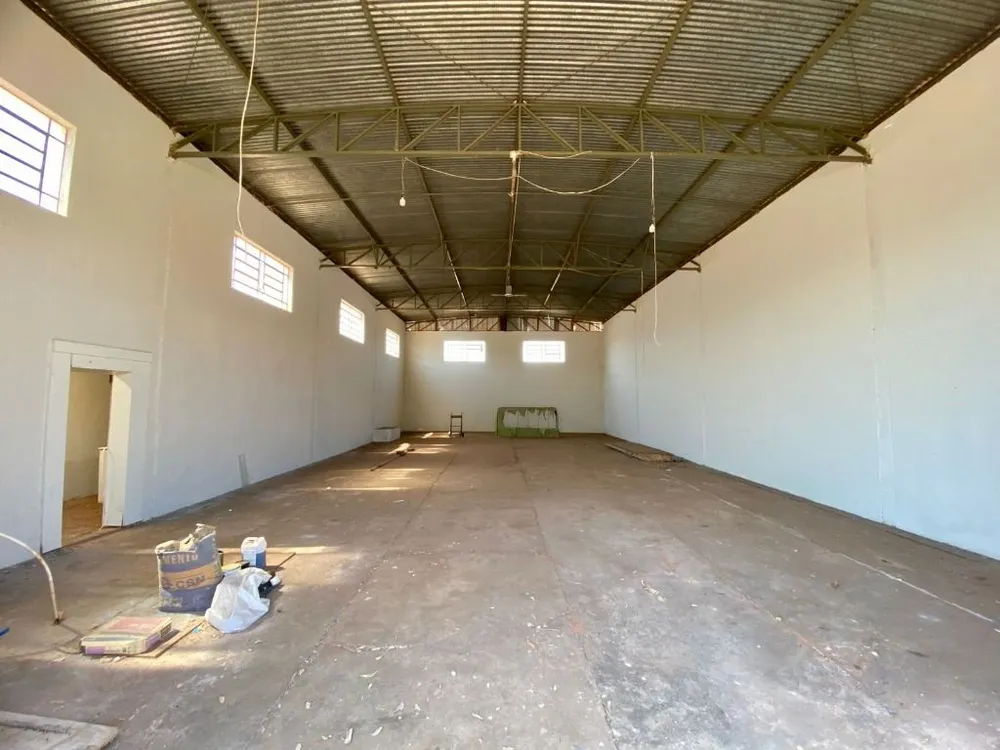 Depósito-Galpão, 200 m² - Foto 2
