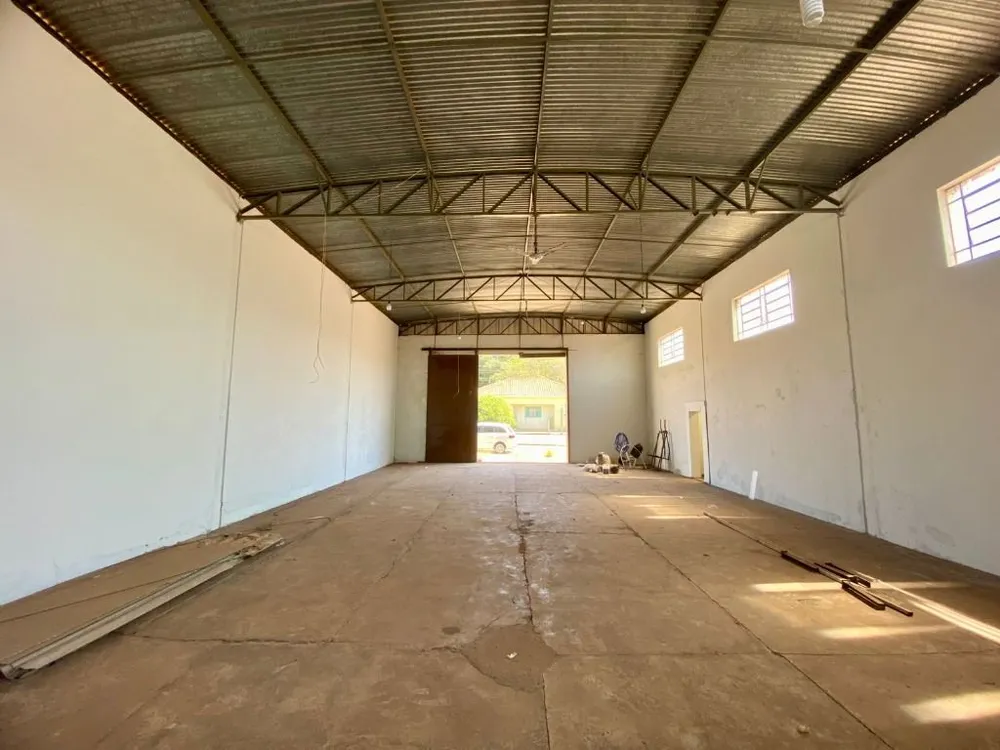 Depósito-Galpão, 200 m² - Foto 1