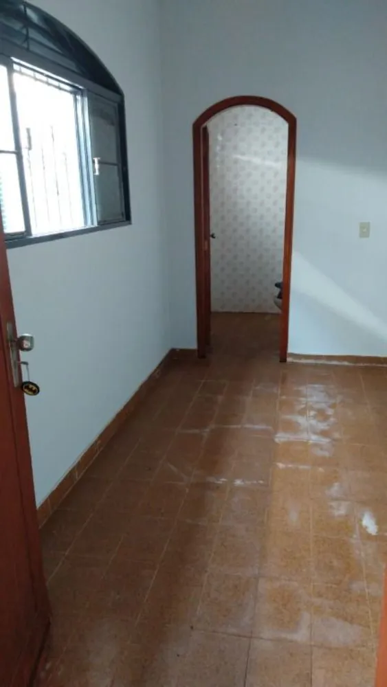Casa, 4 quartos, 290 m² - Foto 4