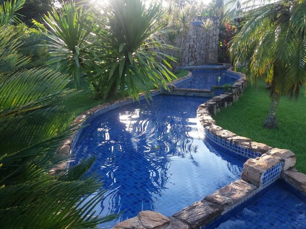 Casa de Condomínio à venda com 4 quartos, 500m² - Foto 3