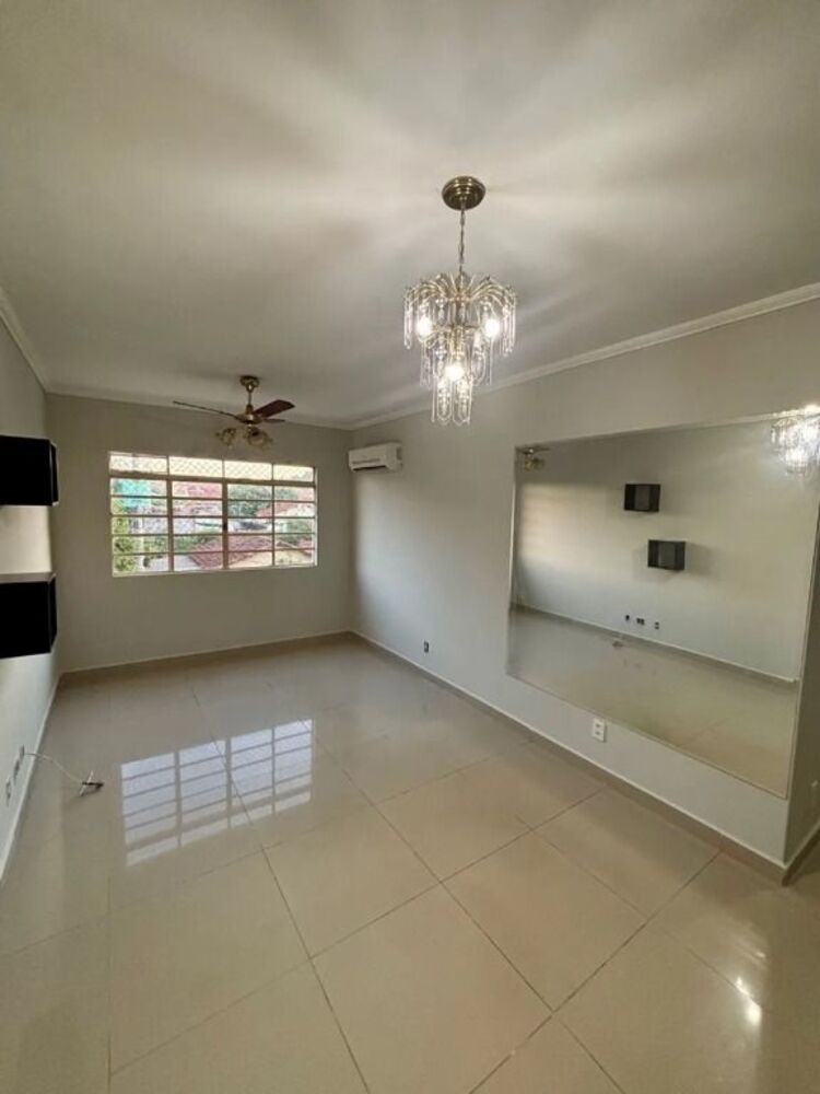 Apartamento para alugar com 2 quartos, 70m² - Foto 1