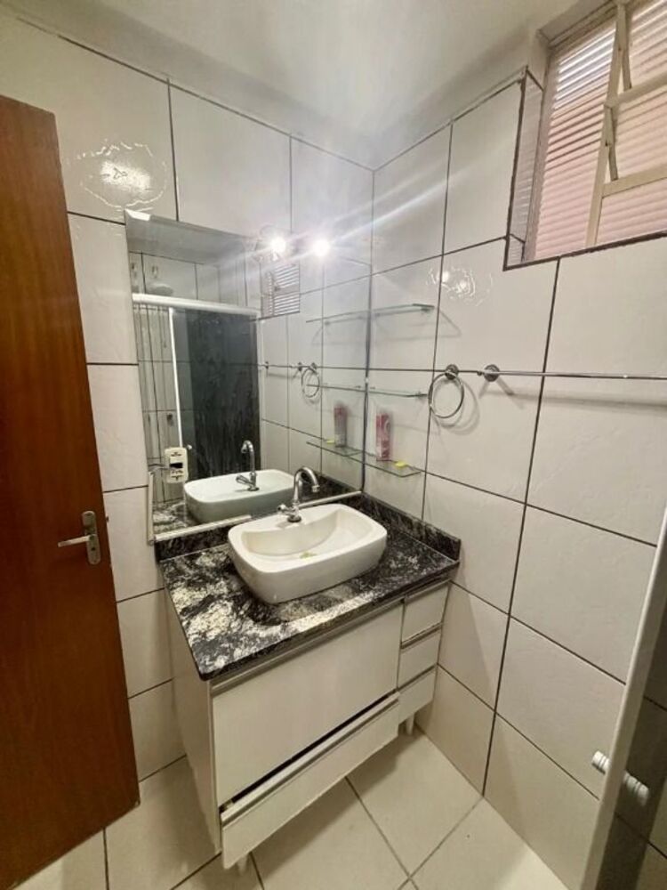 Apartamento para alugar com 2 quartos, 70m² - Foto 7