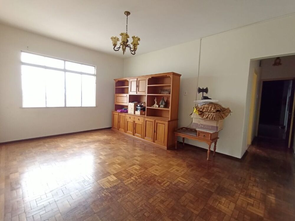 Apartamento à venda com 3 quartos, 100m² - Foto 1