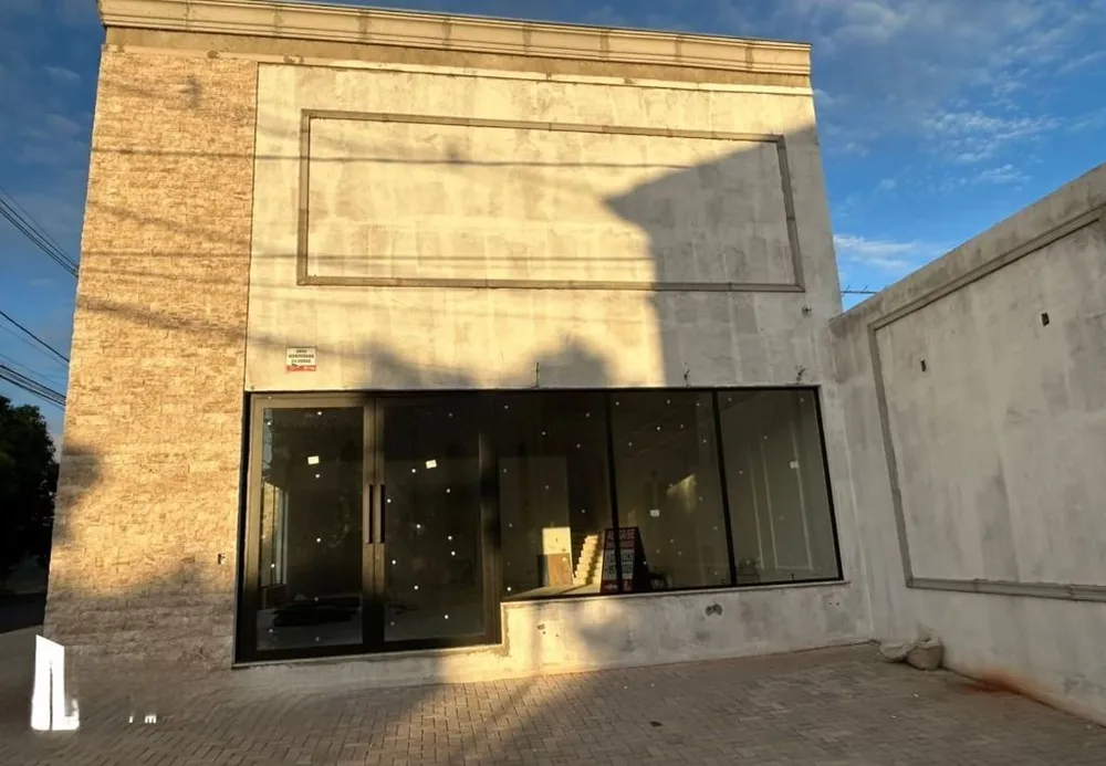 Loja-Salão, 200 m² - Foto 1