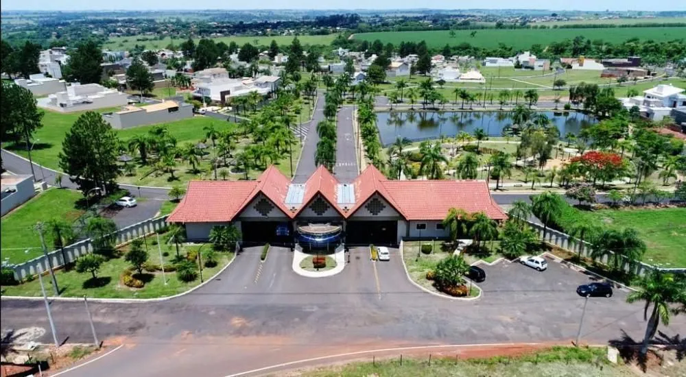 Loteamento e Condomínio, 500 m² - Foto 1