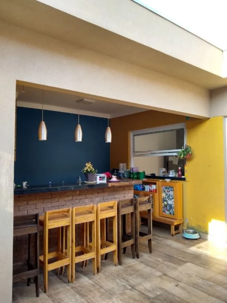 Casa, 4 quartos, 238 m² - Foto 3