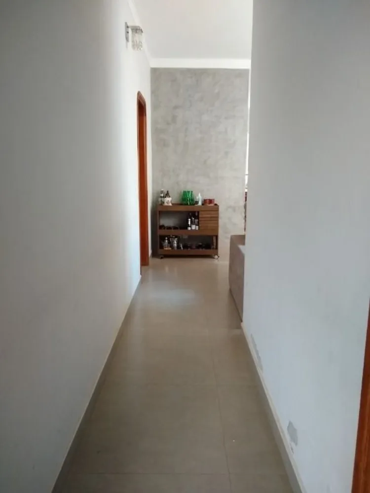Casa, 4 quartos, 238 m² - Foto 2