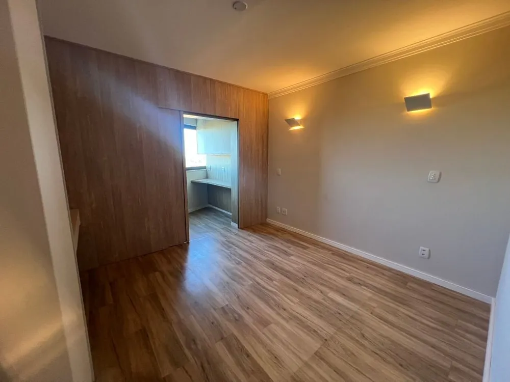 Apartamento, 3 quartos, 157 m² - Foto 4