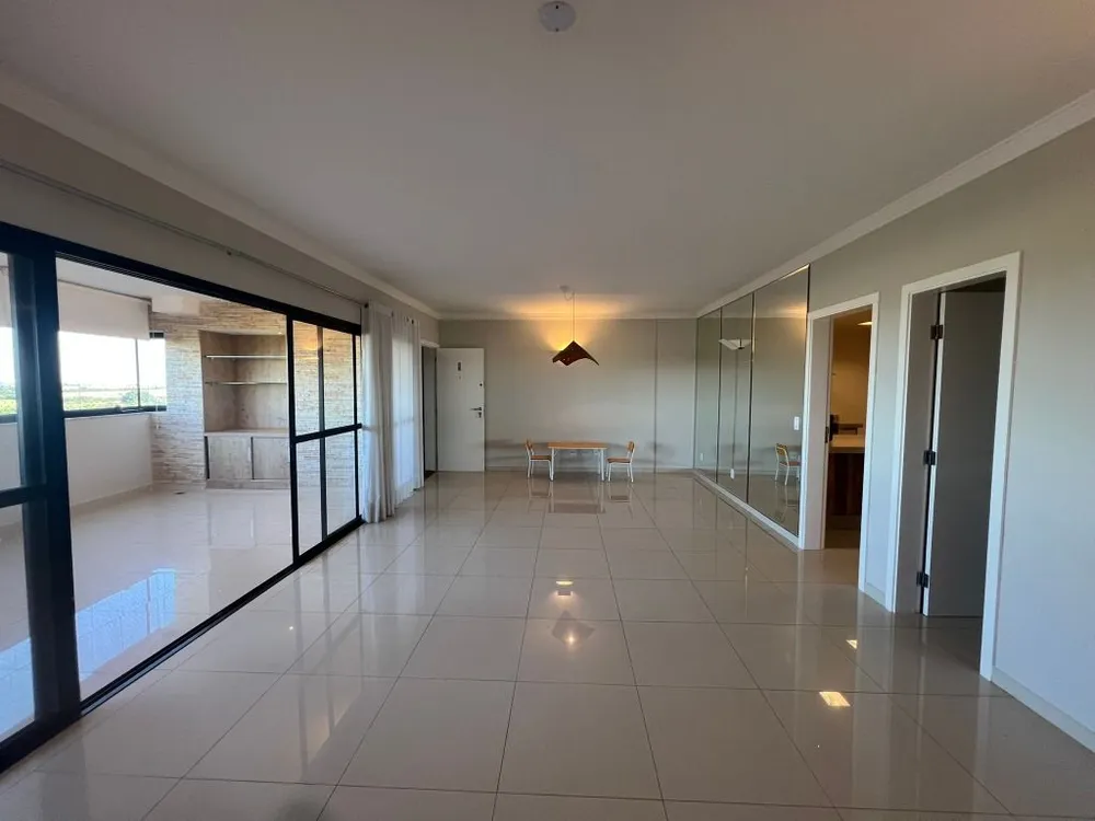Apartamento, 3 quartos, 157 m² - Foto 1