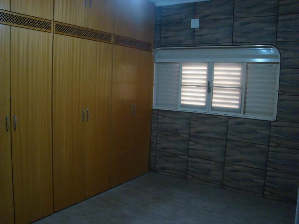 Casa, 3 quartos, 218 m² - Foto 3