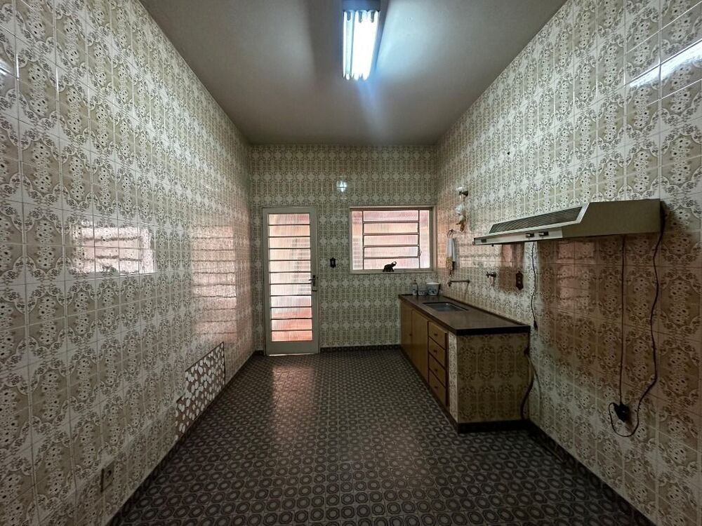 Casa à venda com 3 quartos, 183m² - Foto 7