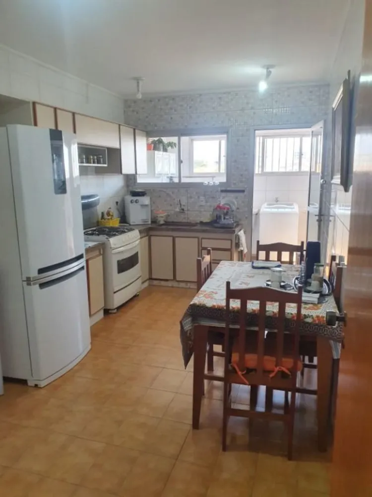 Apartamento, 3 quartos, 100 m² - Foto 1