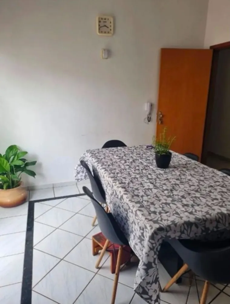 Casa, 3 quartos, 200 m² - Foto 3