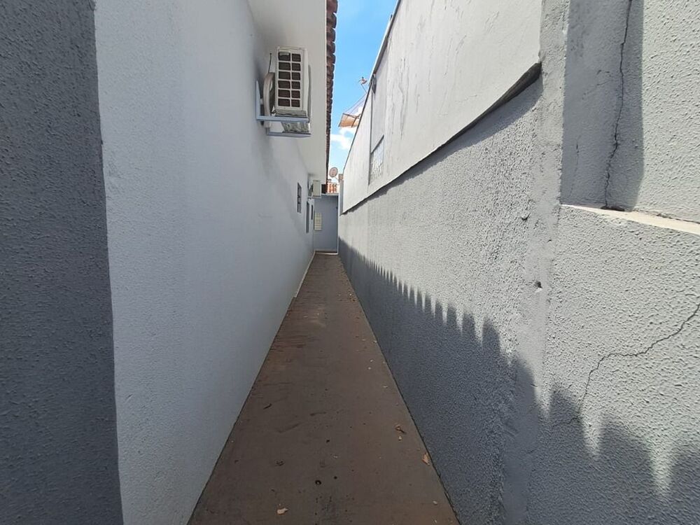 Casa à venda com 3 quartos, 163m² - Foto 9