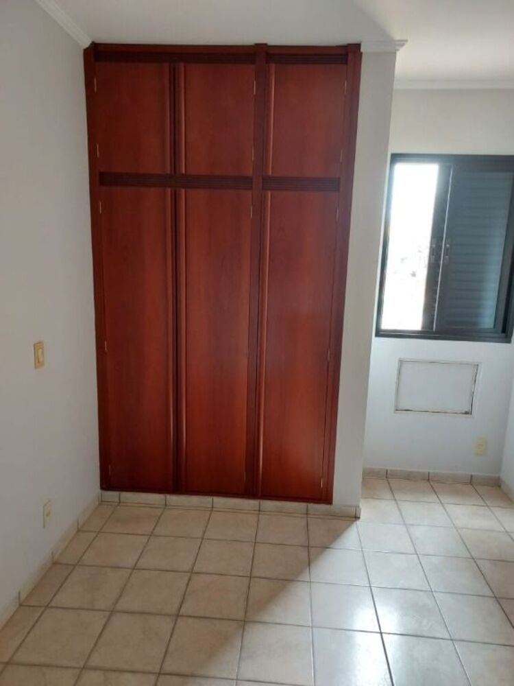 Apartamento à venda com 3 quartos, 95m² - Foto 4