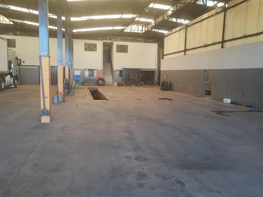 Depósito-Galpão, 2400 m² - Foto 7