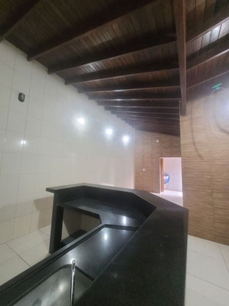 Casa à venda com 3 quartos, 180m² - Foto 15