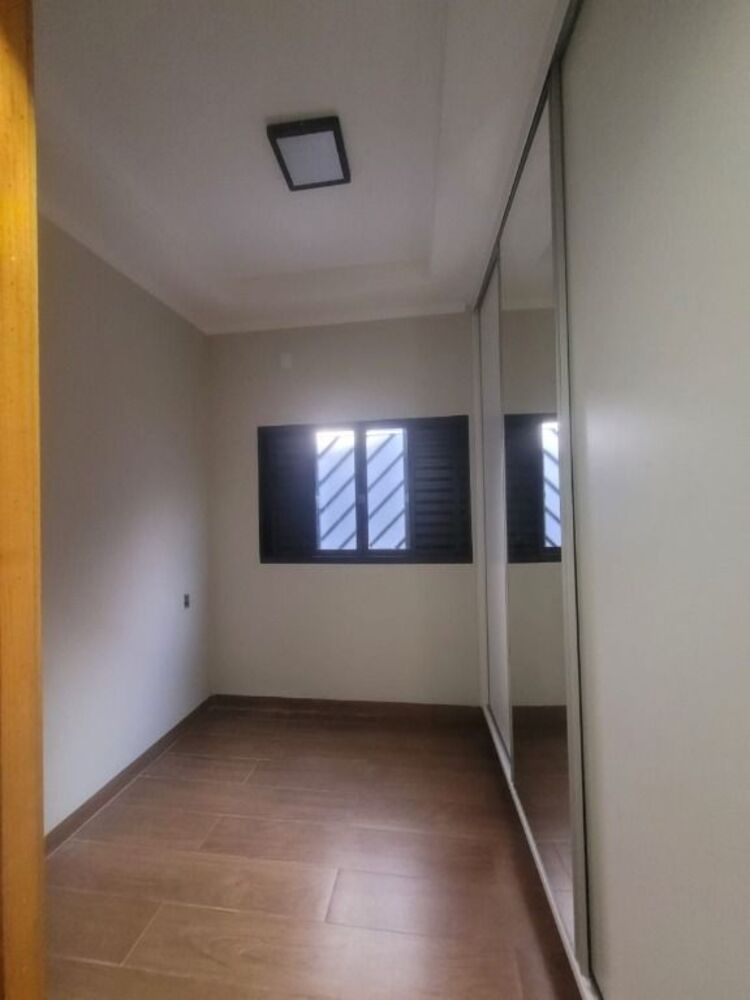 Casa à venda com 3 quartos, 180m² - Foto 8