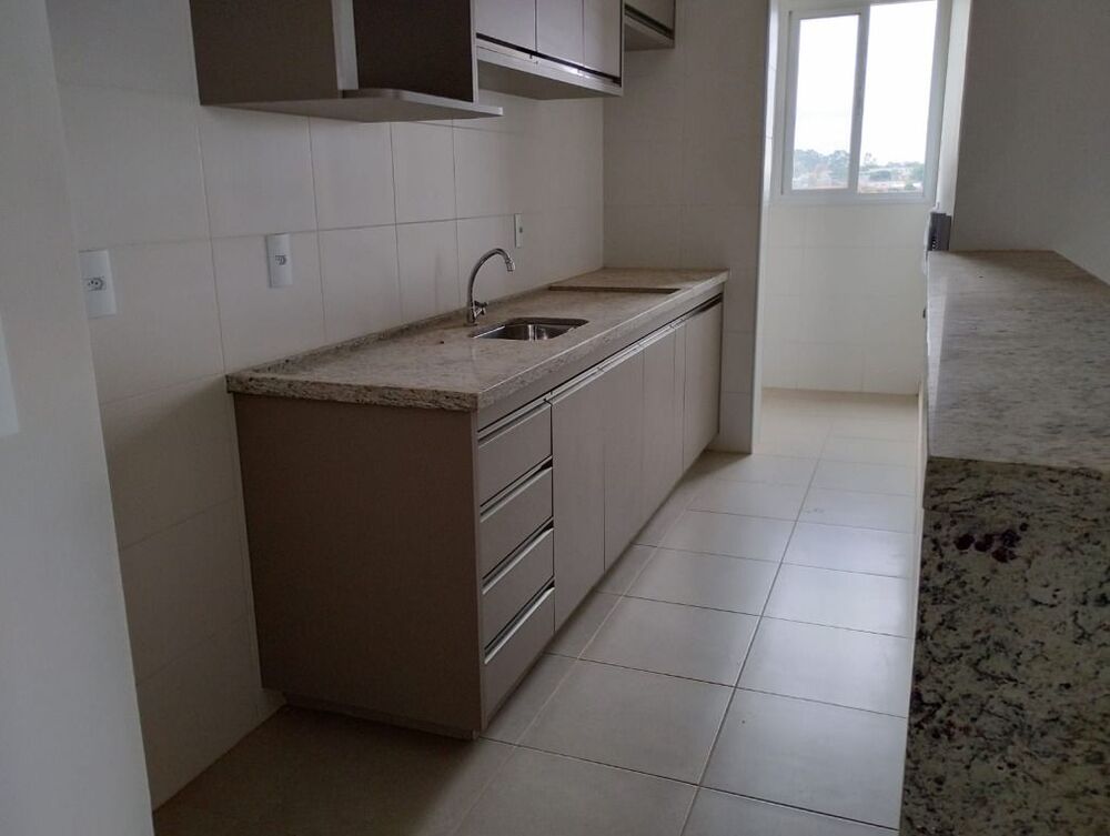 Apartamento à venda com 2 quartos, 70m² - Foto 11
