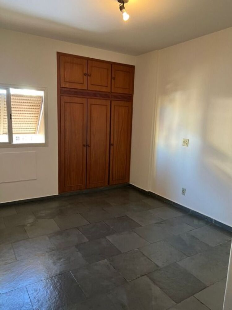 Apartamento à venda com 3 quartos, 116m² - Foto 1