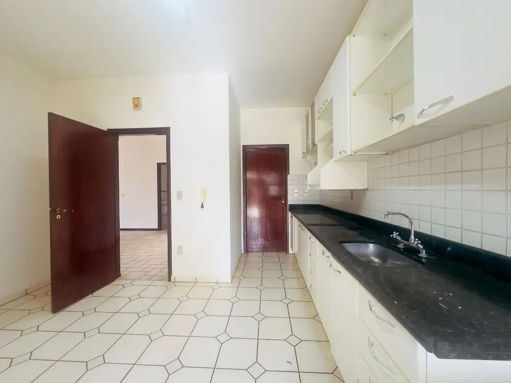 Casa, 3 quartos, 300 m² - Foto 6