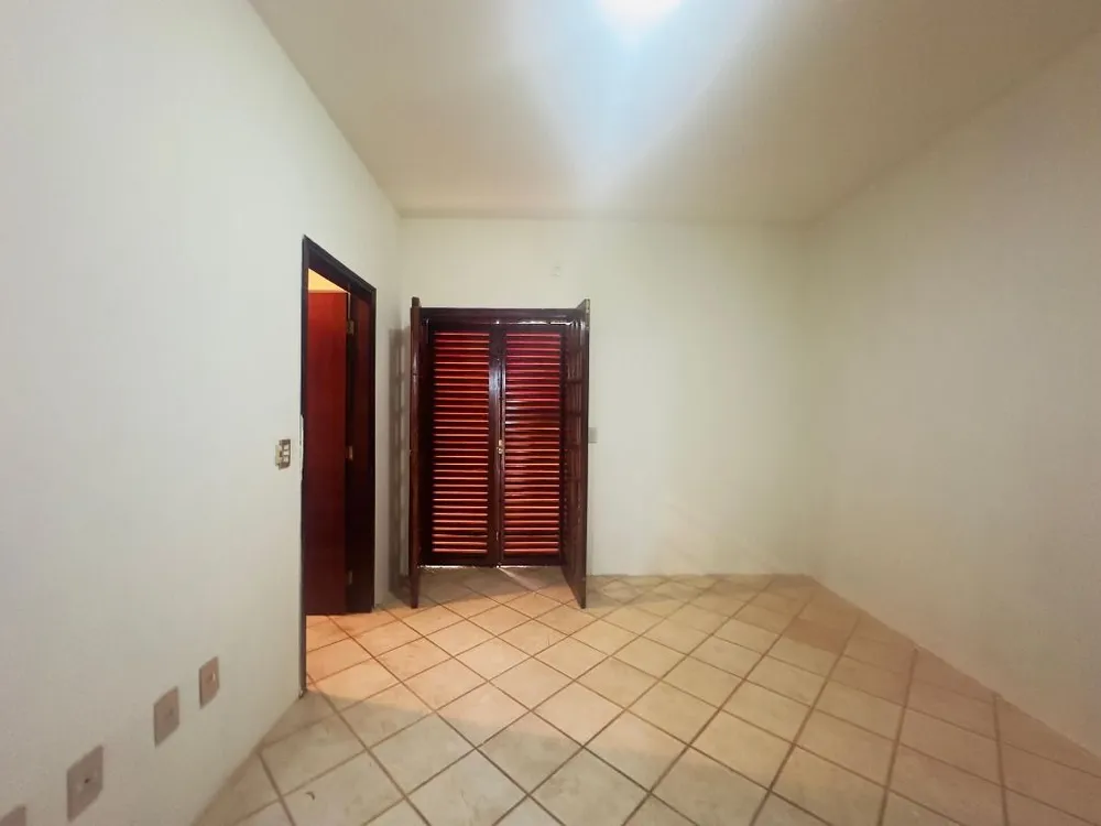 Casa, 3 quartos, 300 m² - Foto 1