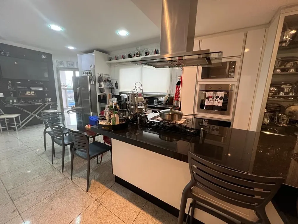 Apartamento, 3 quartos, 347 m² - Foto 1