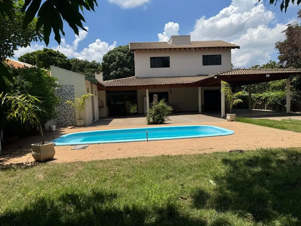 Chácara, 3 quartos, 1200 m² - Foto 1
