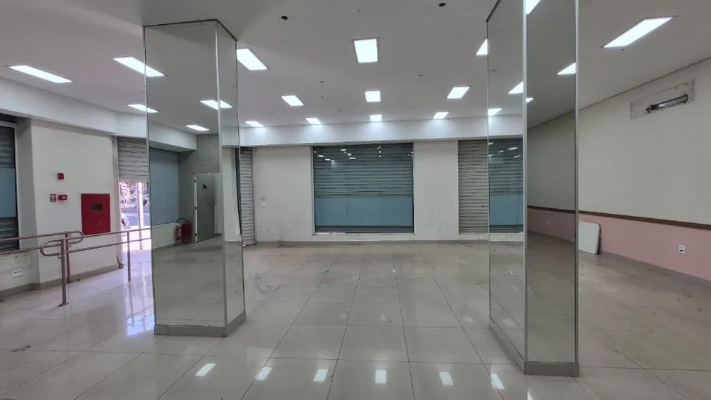 Loja-Salão, 330 m² - Foto 1