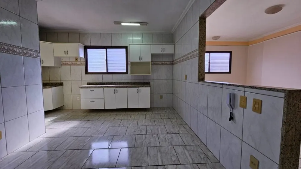 Apartamento, 3 quartos, 80 m² - Foto 2