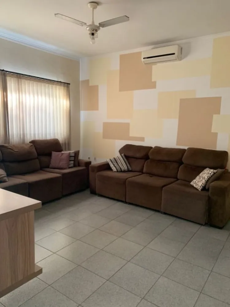 Casa, 3 quartos, 180 m² - Foto 1