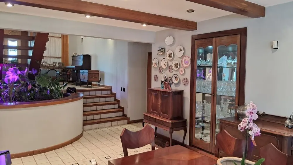 Casa, 5 quartos, 700 m² - Foto 1