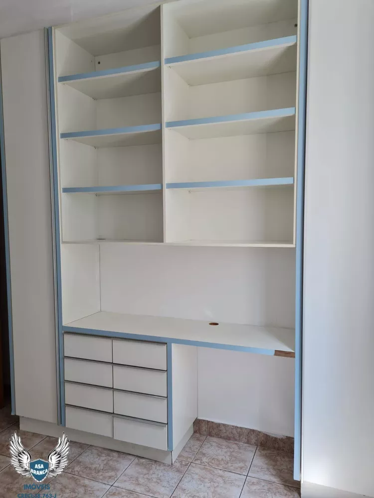 Apartamento à venda com 2 quartos, 78m² - Foto 4