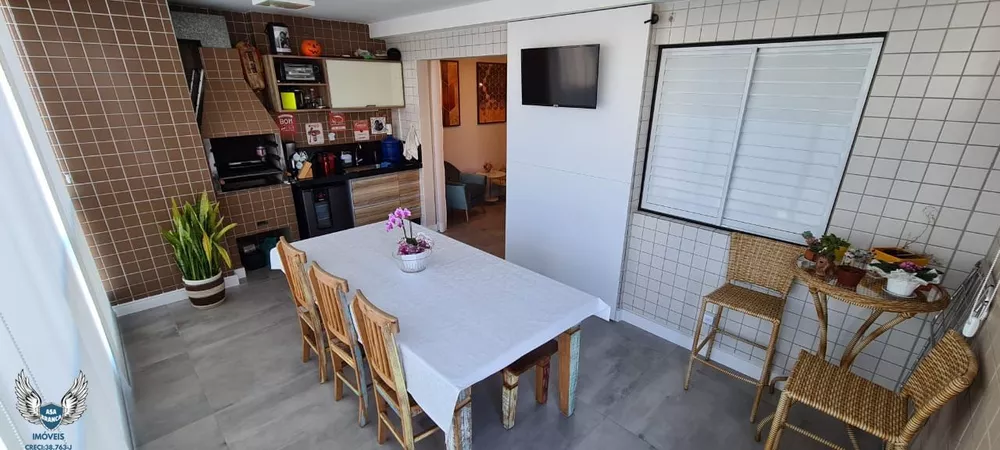 Apartamento à venda com 3 quartos, 118m² - Foto 1