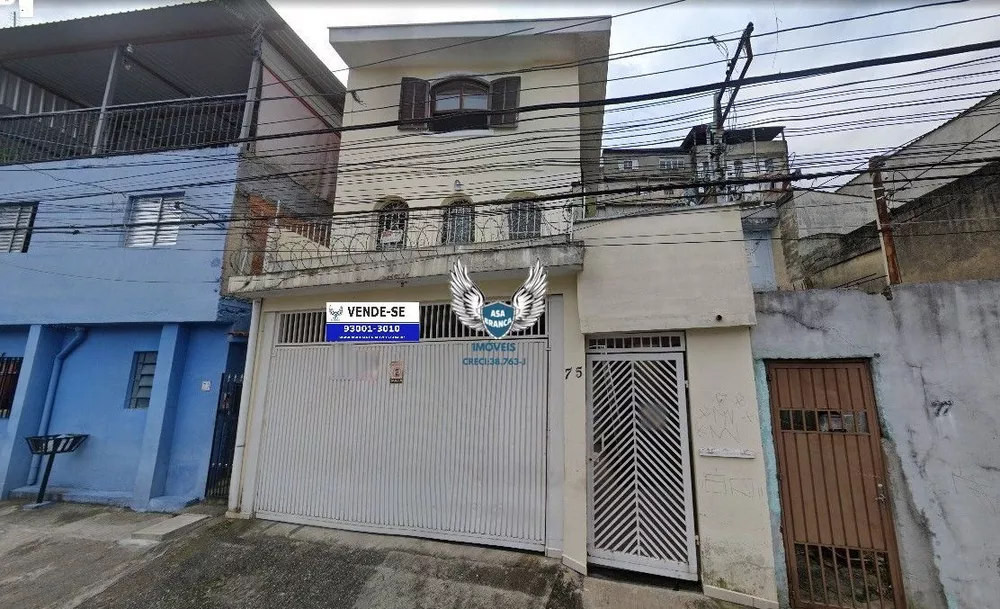 Sobrado, 3 quartos, 215 m² - Foto 1