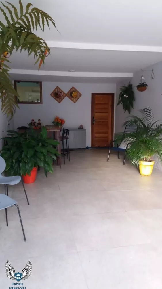 Sobrado à venda com 3 quartos, 210m² - Foto 4