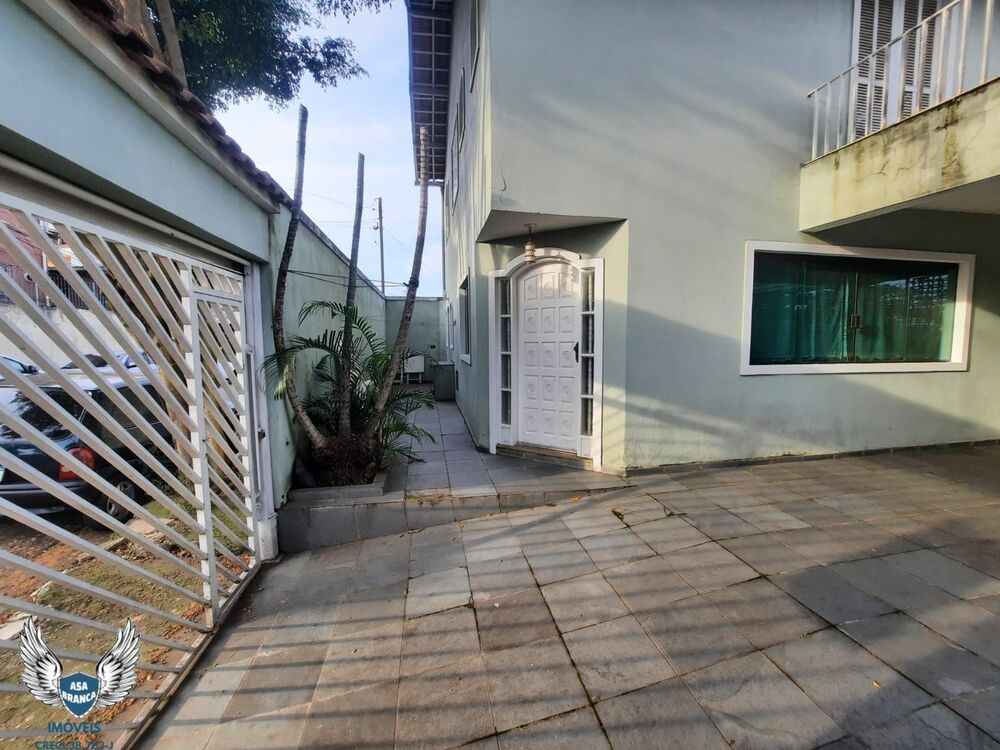 Sobrado, 3 quartos, 142 m² - Foto 1