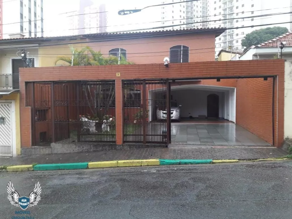 Sobrado à venda com 5 quartos, 301m² - Foto 1