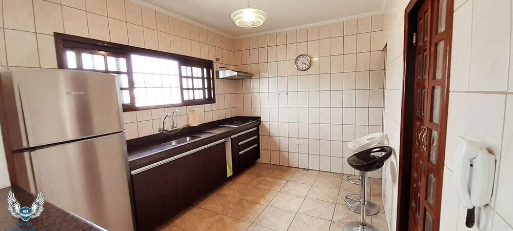 Sobrado, 3 quartos, 192 m² - Foto 2