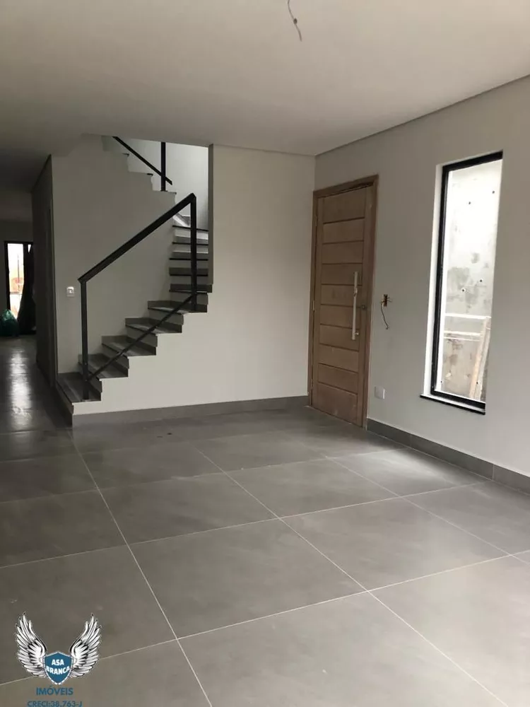 Sobrado à venda com 3 quartos, 115m² - Foto 4